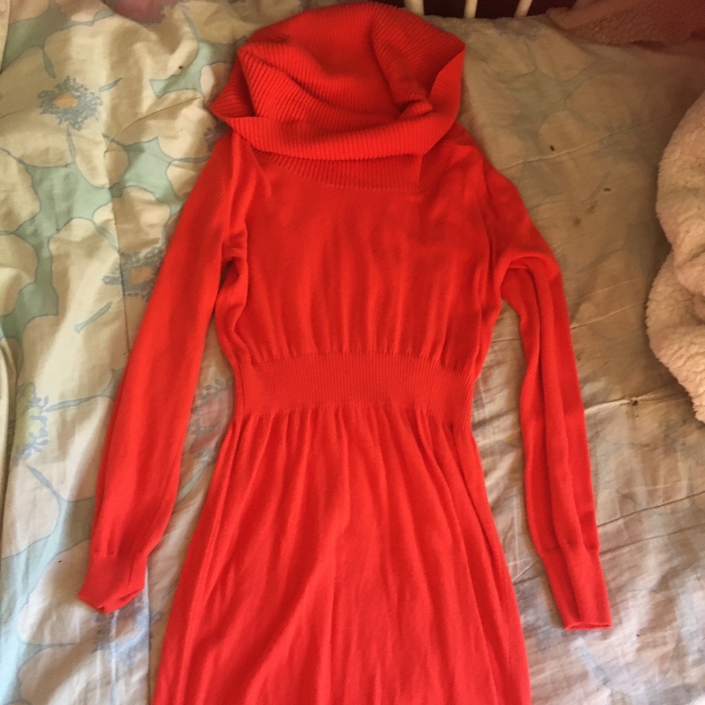 Old Navy women’s extra small knee length dress.